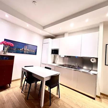 Piazza Cavour Apartment by RHR-3
